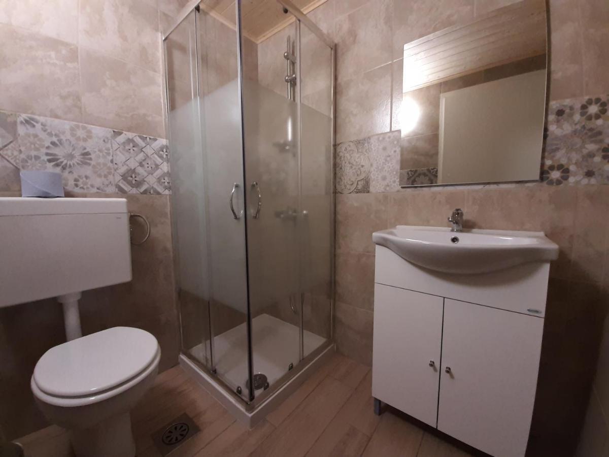 בובק Apartments Rupnik מראה חיצוני תמונה