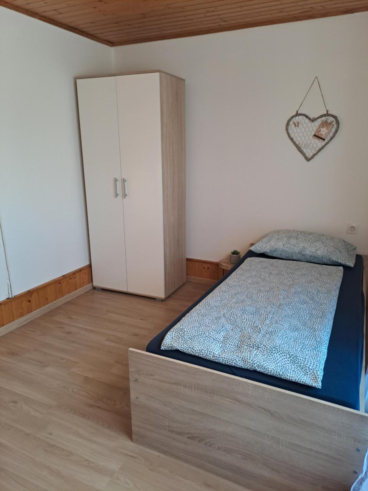 בובק Apartments Rupnik מראה חיצוני תמונה