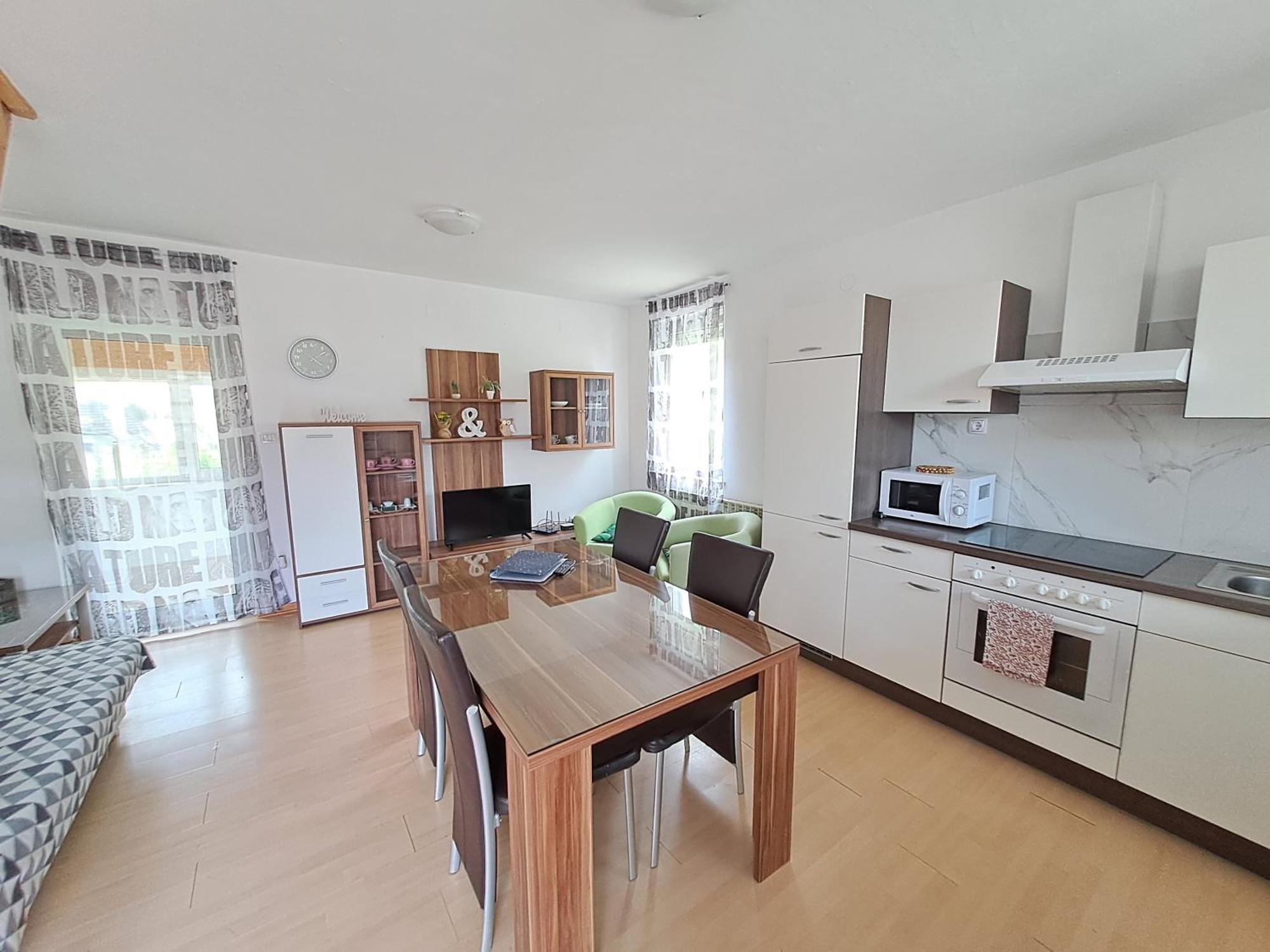 בובק Apartments Rupnik מראה חיצוני תמונה
