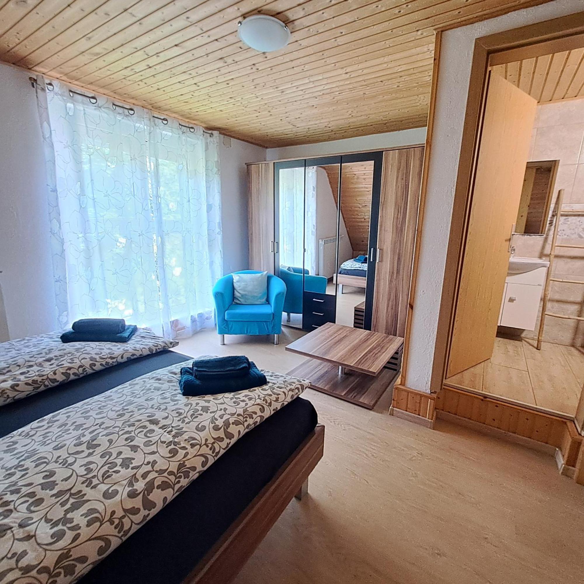 בובק Apartments Rupnik מראה חיצוני תמונה