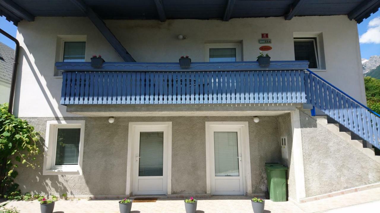 בובק Apartments Rupnik מראה חיצוני תמונה